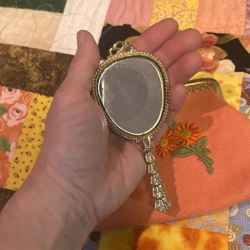 Vintage Embroidered Purse & Mirror Cottage, Artsy Feminine 60s Floral